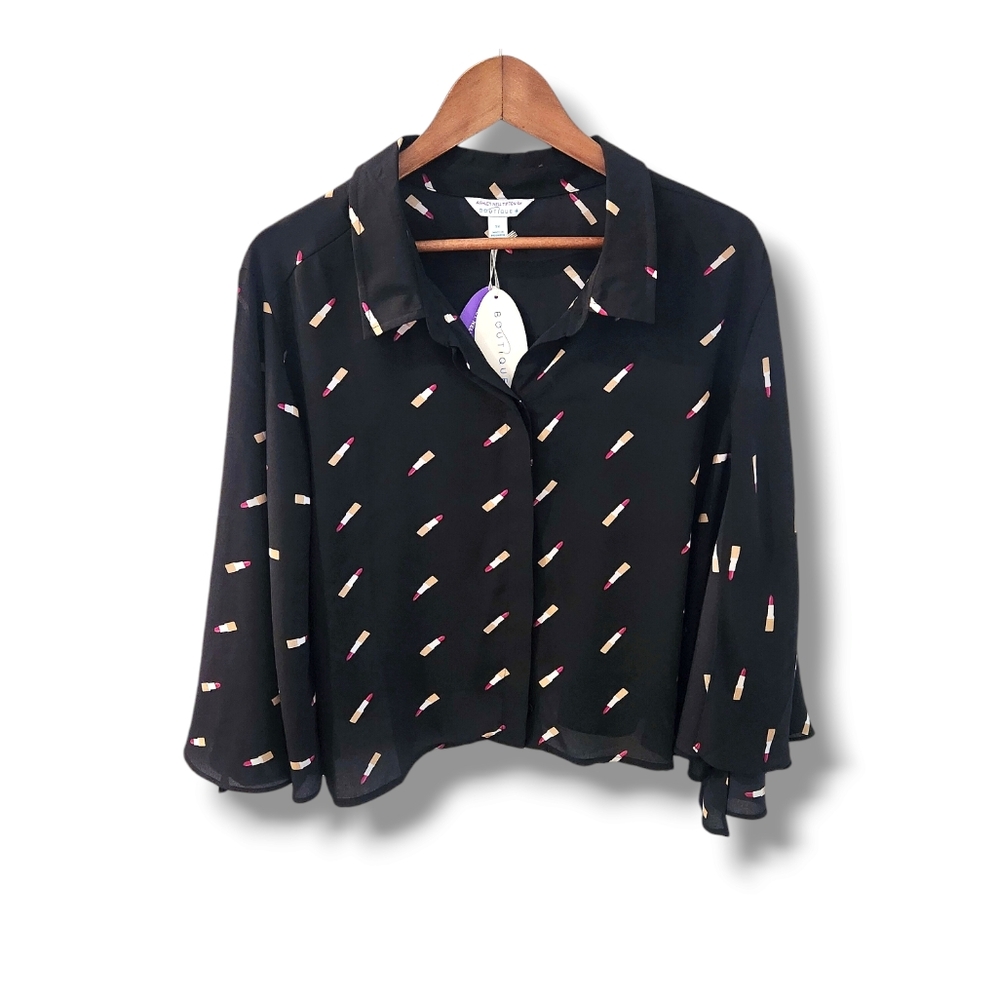 Ashley Nell Tioton for Boutique Lipstick Print Cropped Cape Blouse | 3X